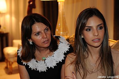Simone Leite (mãe de KAKA) com a nora Caroline Celicook