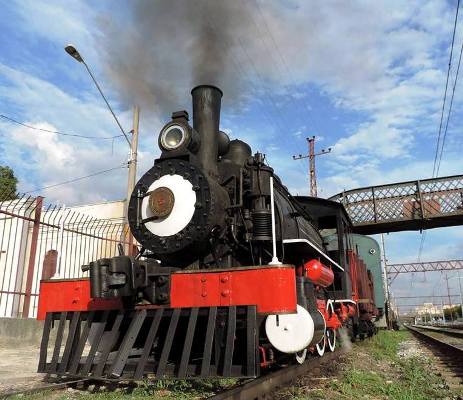 Trem Cultural dos Imigrantes - Locomotiva que puxa o trem de aço - divulgação