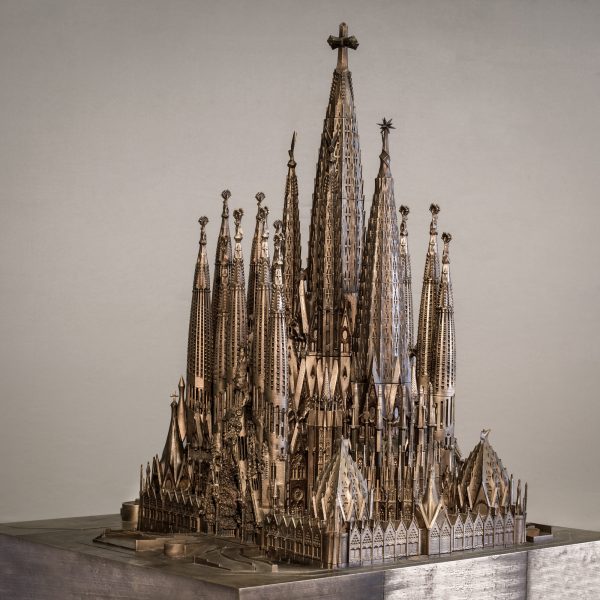 Maquete do conjunto da Basílica da Sagrada Família, Escala 1x200, 91x91x120 cm, Gesso, © Basílica de la Sagrada Família