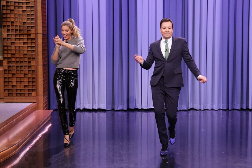 THE TONIGHT SHOW STARRING JIMMY FALLON -- Episode 0459 -- Pictured: (l-r) Fashion Model Gisele Bündchen teaches host Jimmy Fallon how to walk the runway on April 27, 2016 -- (Photo by: Andrew Lipovsky/NBC)