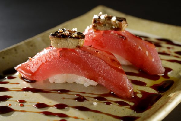 Nosu - sushi de atum com foie gras