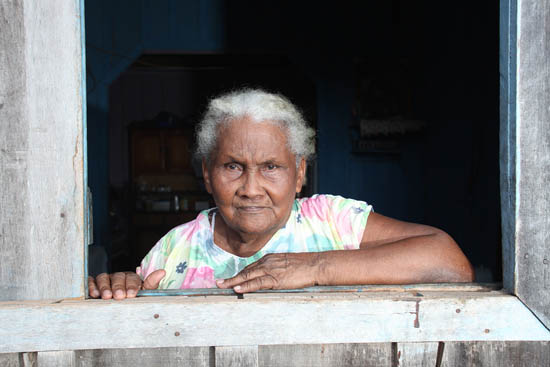 Maria Nazarete, uma das moradoras mais antigas de Mutum-Paraná/RO, 2010 