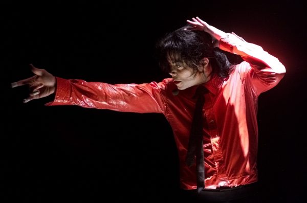 O cantor Michael Jackson (foto: Mike Segar/ Reuters)