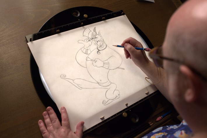 Eric Goldberg mostra como desenhar o Gênio para 'Aladdin' de 1992 (foto Richard Harbaugh Disney)