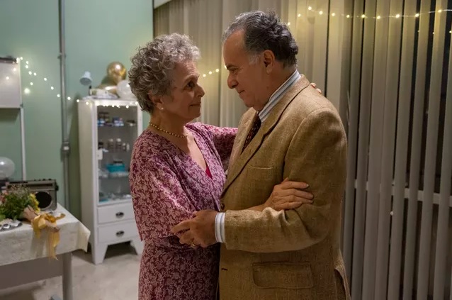 Irene Ravache e Tony Ramos estão na nova temporada da série 'Sob Pressão' (Foto: Victor Pollak/Globo)