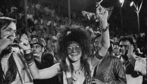 Janis no carnaval carioca, em fevereiro de 1970, meses antes de morrer.
