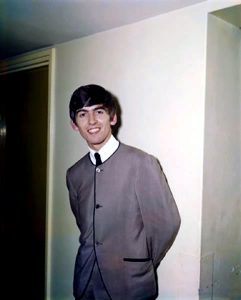 George em 1963: sucesso na Inglaterra e ainda desconhecido nos EUA.